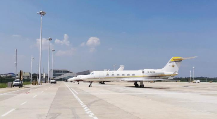 長沙黃花國際機(jī)場廣告