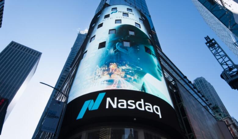 紐約時代廣場納斯達(dá)克大廈